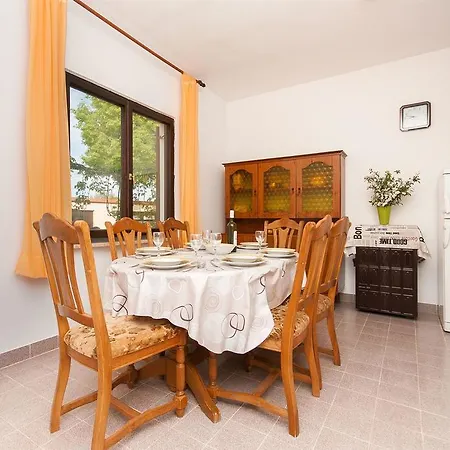 House Dragica בית נופש Barban